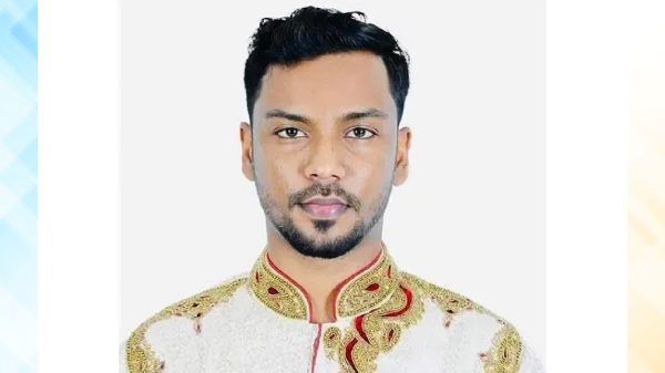 প্রবাসীদের পাশে দাঁড়ানো অপুকে ঘিরে অপপ্রচারের অভিযোগ