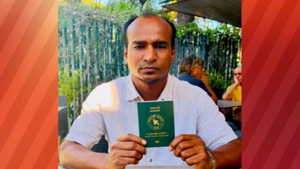 ইতালিতে ৭ বছর পর পাসপোর্ট পেলেন বিএনপি নেতা সোহাগ খান