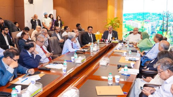 ড্যাফোডিল বিশ্ববিদ্যালয়ে সেন্টার ফর গভর্ন্যান্স স্টাডিজের যাত্রা শুরু