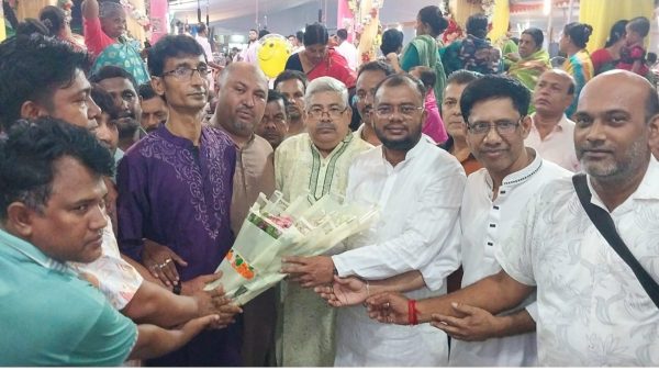 কুমিল্লায় রাজ-রাজেশ্বরী কালী মন্দিরে ২৪ প্রহরব্যাপী মহানামযজ্ঞ