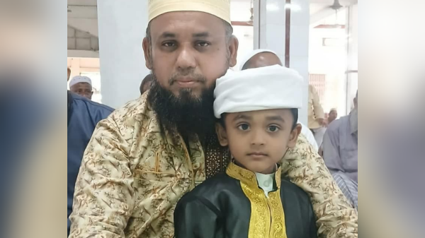হাজীগঞ্জে একই দিনে পানিতে ডুবে দুই শিশুর মৃত্যু