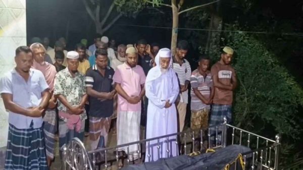 এমপি গাজী নজরুলের দ্বিতীয় স্ত্রীর দাফন সম্পন্ন