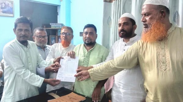 শাহমাহমুদপুরে বিএনপি সমর্থিত ইউপি সদস্য পদে দলীয় মনোনয়ন ফরম বিতরণ সম্পন্ন